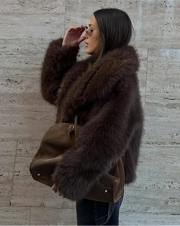 Ari Luxurious Fur Coat
